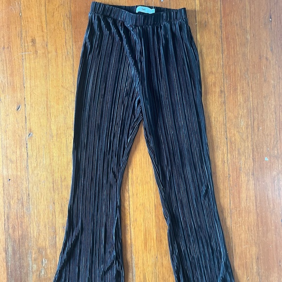 Black trendy pants - Picture 3 of 3